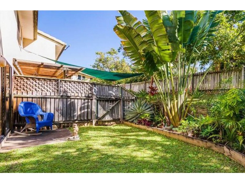 16/71 Olsen Avenue, Labrador QLD 4215