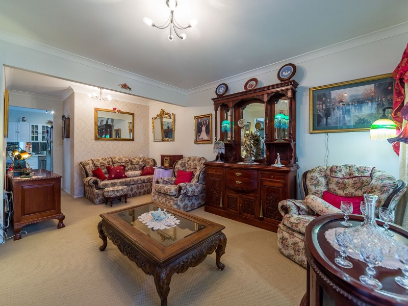 25 Tanzen Drive, Arundel QLD 4214