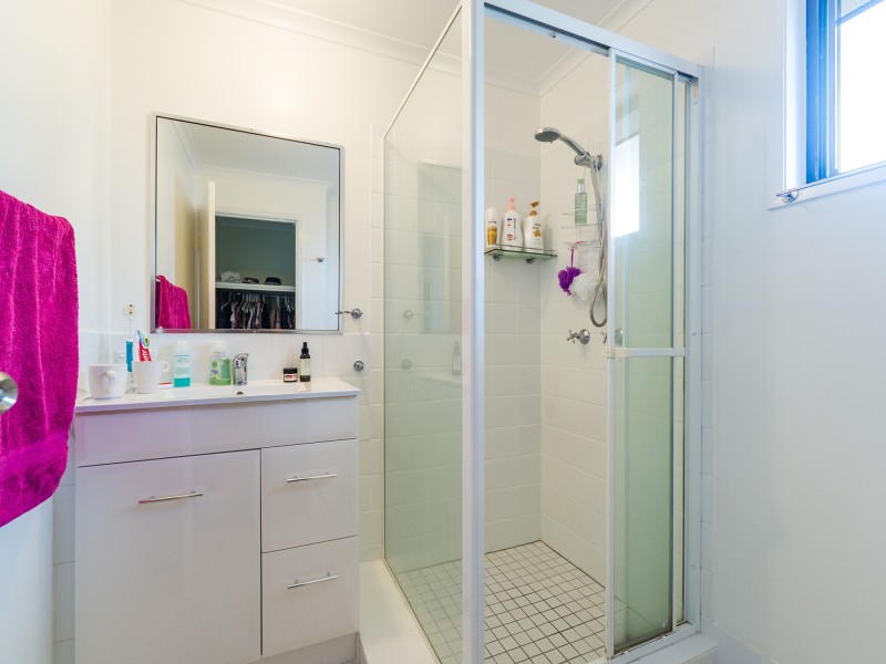 40 Studio Drive, Oxenford QLD 4210
