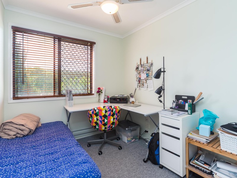 40 Studio Drive, Oxenford QLD 4210