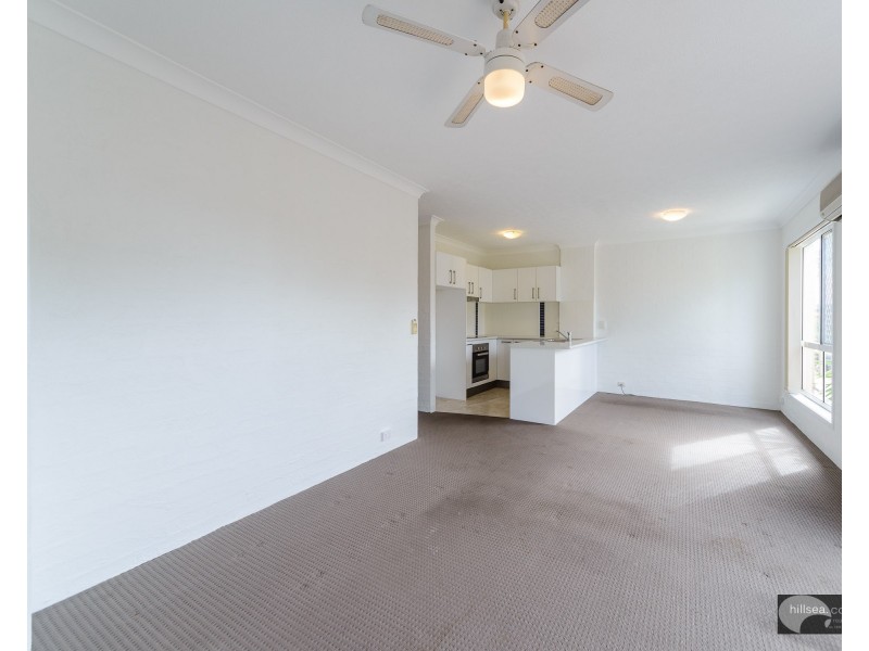 15/13-17 Brown Street, Labrador QLD 4215