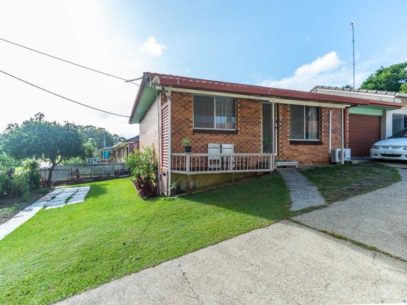 1/37 Terrigal Crescent, Southport QLD 4215