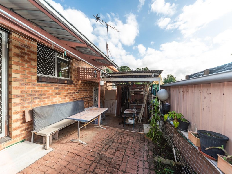 1/37 Terrigal Crescent, Southport QLD 4215