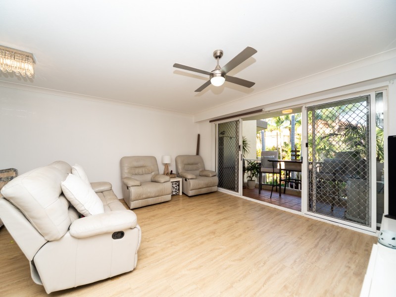 24/22 Jennifer Avenue, Runaway Bay QLD 4216
