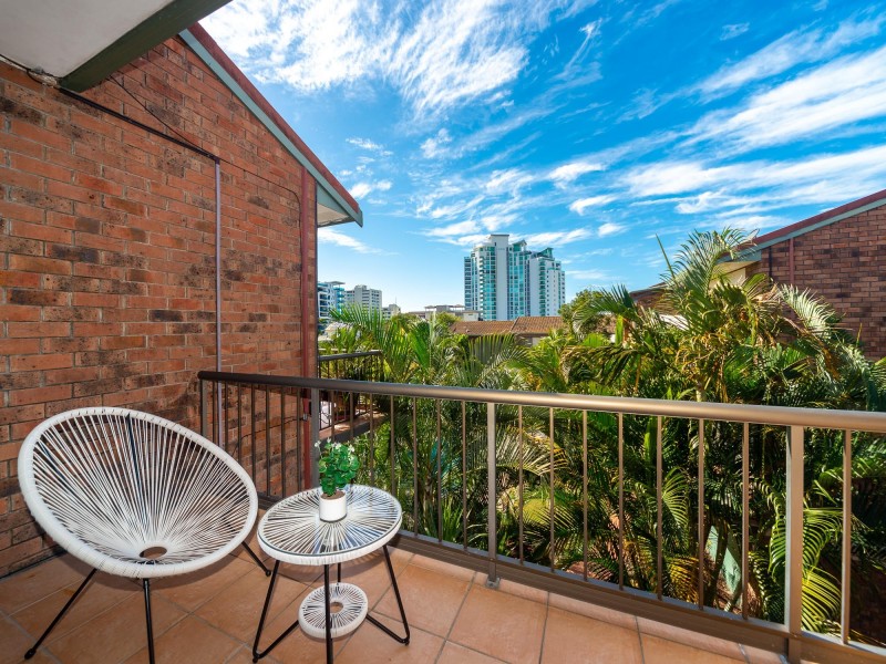 22/27 Whiting Street, Labrador QLD 4215