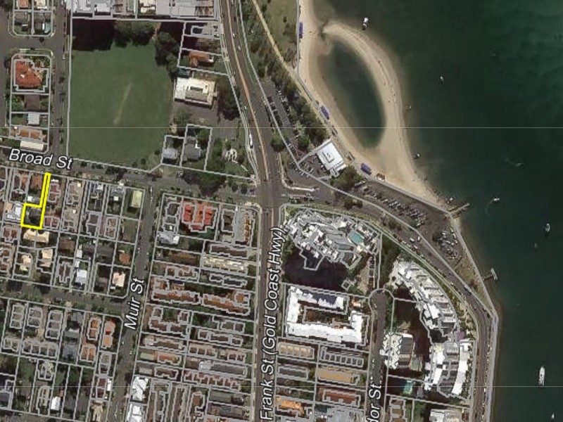 24 Broad Street, Labrador QLD 4215