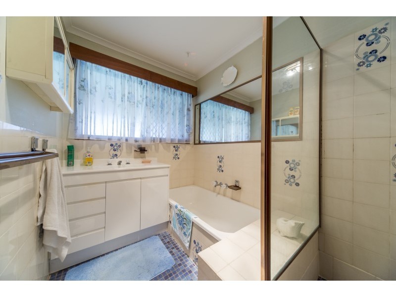 10 Burdekin Avenue, Helensvale QLD 4212