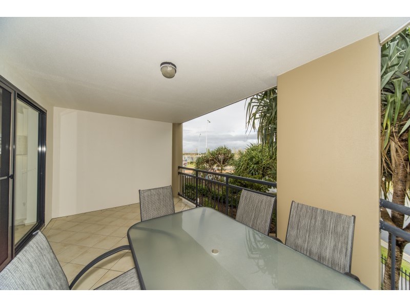 224/392 Marine Parade, Labrador QLD 4215