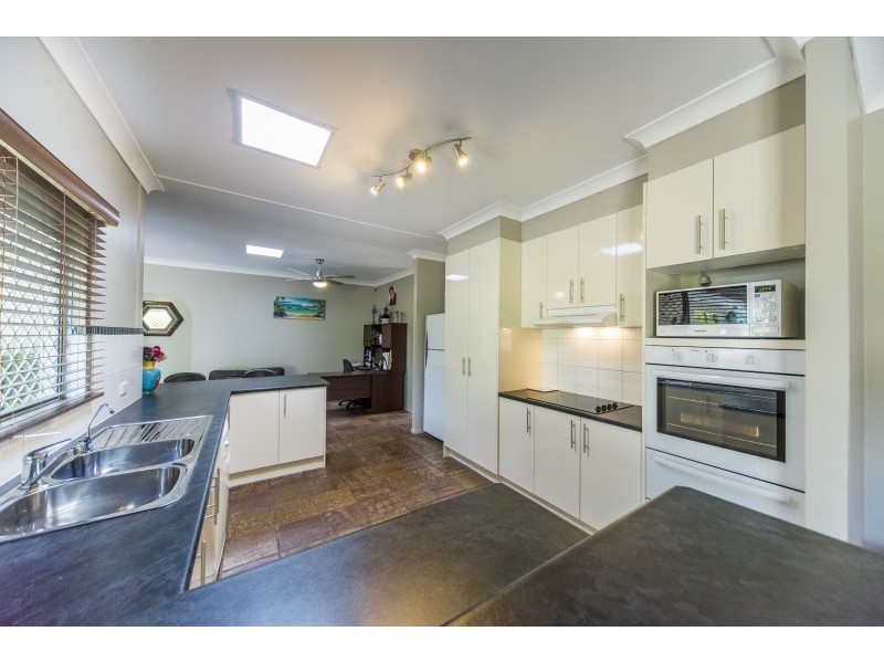 56 Melbourne Road, Arundel QLD 4214