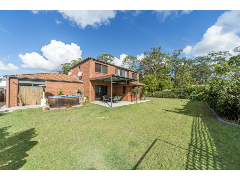 42 Bahkeeta Street, Oxenford QLD 4210