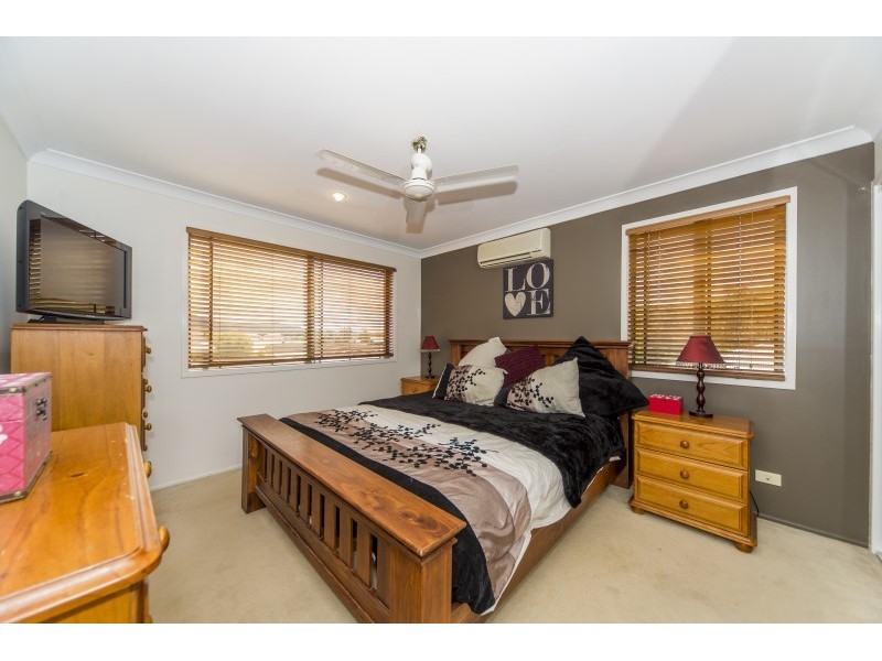 42 Bahkeeta Street, Oxenford QLD 4210