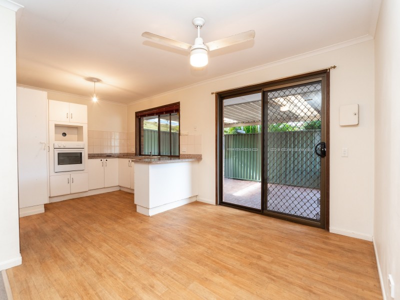 1/12 Telopea Street, Labrador QLD 4215