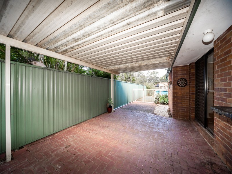 1/12 Telopea Street, Labrador QLD 4215