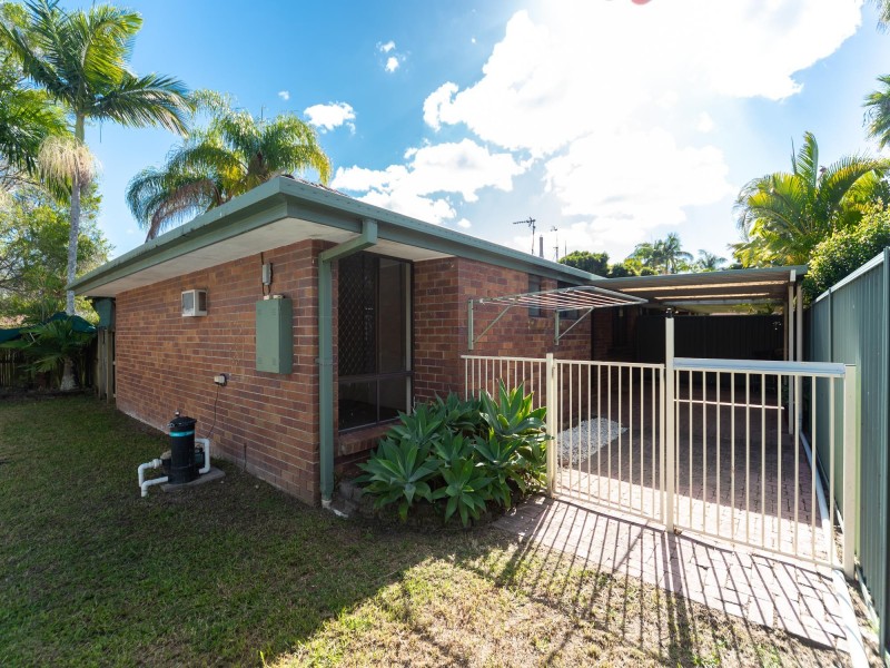 1/12 Telopea Street, Labrador QLD 4215