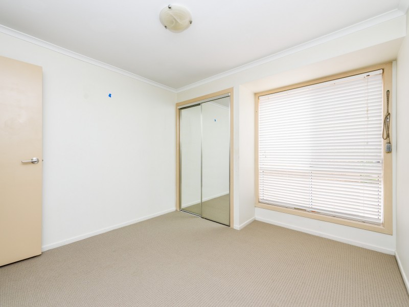 58 Studio Drive, Oxenford QLD 4210