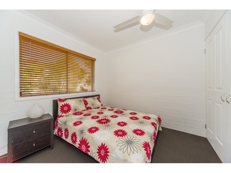 29/13-17 Brown Street, Labrador QLD 4215