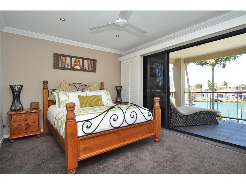 2/53 Hollywell Road, Biggera Waters QLD 4216