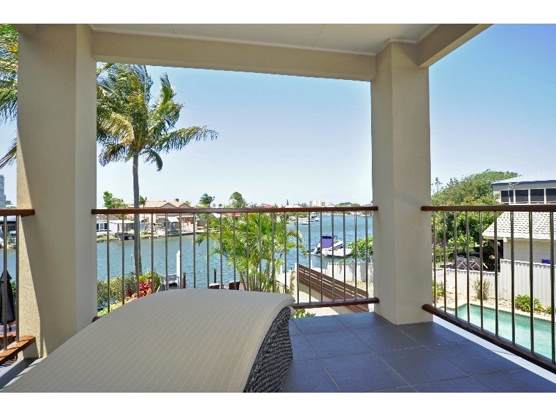 2/53 Hollywell Road, Biggera Waters QLD 4216