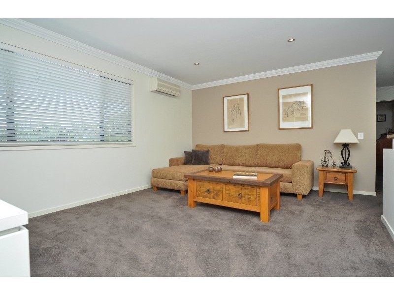 2/53 Hollywell Road, Biggera Waters QLD 4216