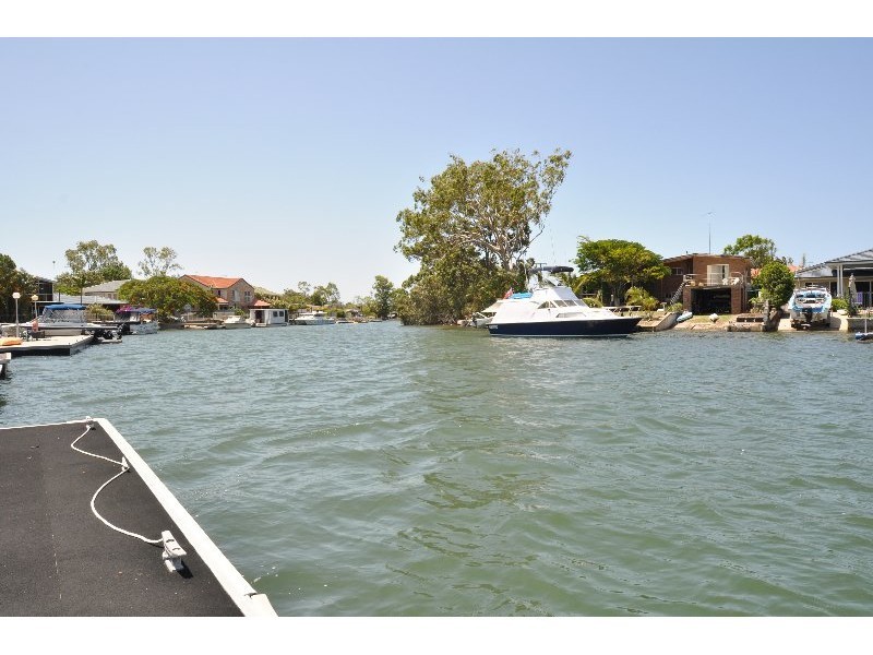 2/53 Hollywell Road, Biggera Waters QLD 4216