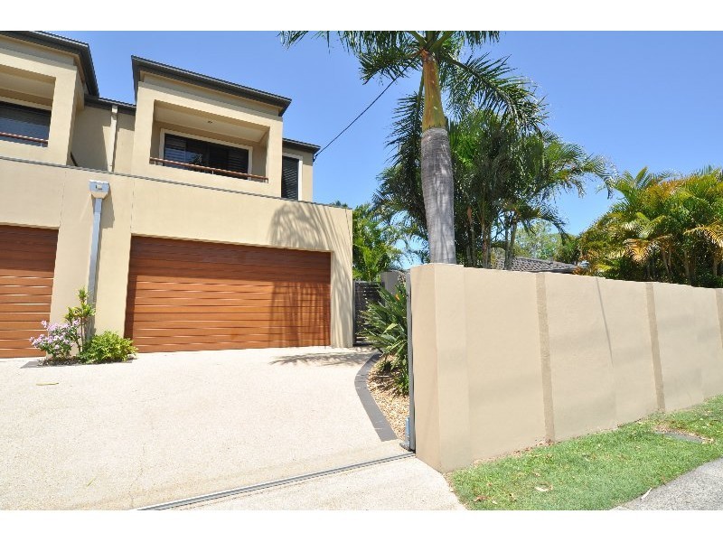 2/53 Hollywell Road, Biggera Waters QLD 4216