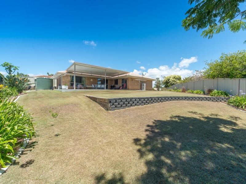 26 Ashburton Close, Arundel QLD 4214