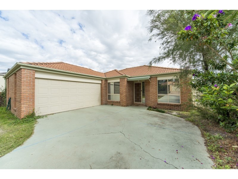 30 Tiger Drive, Arundel QLD 4214