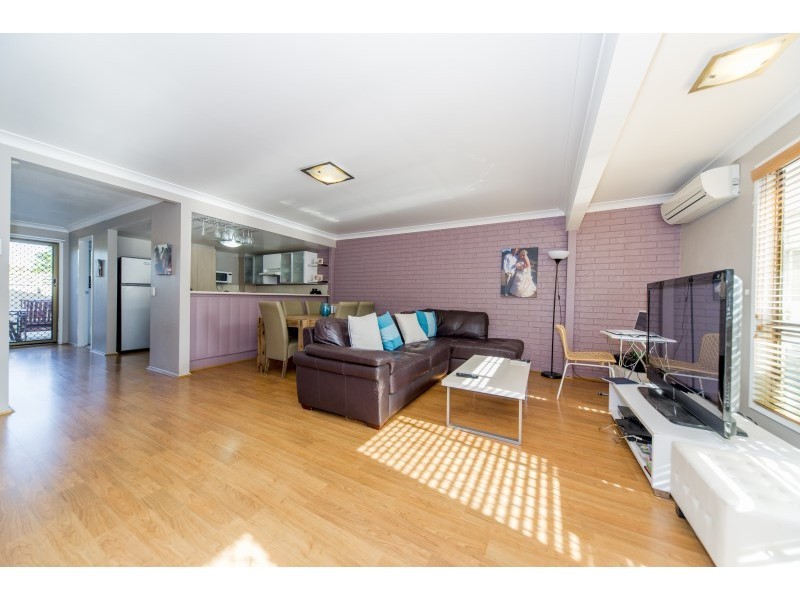 22/71 Olsen Avenue, Labrador QLD 4215