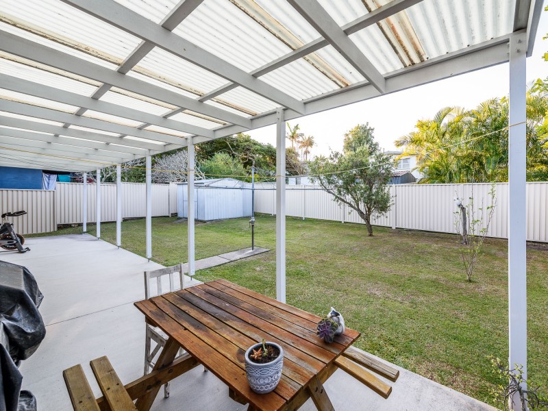 13 Goss Avenue, Labrador QLD 4215