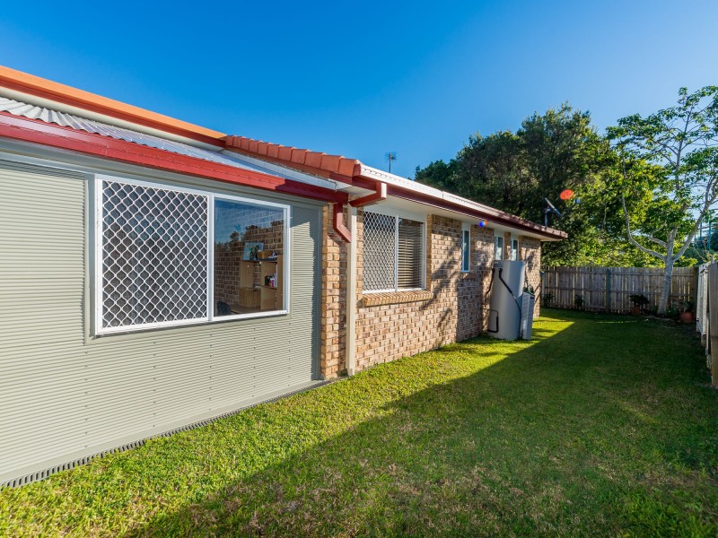 1/13 Jannie Court, Labrador QLD 4215