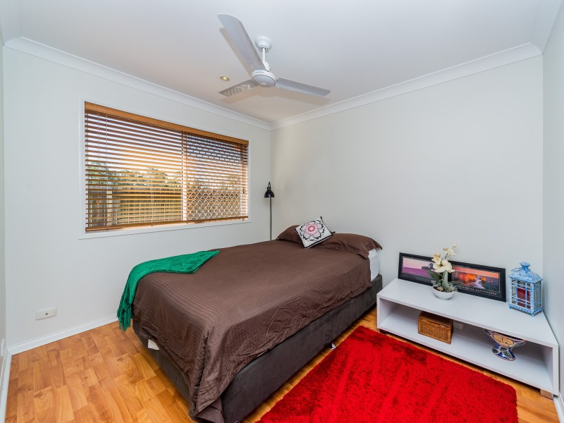 1/13 Jannie Court, Labrador QLD 4215