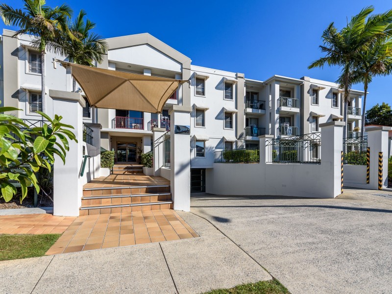 5/14-18 Jennifer Avenue, Runaway Bay QLD 4216