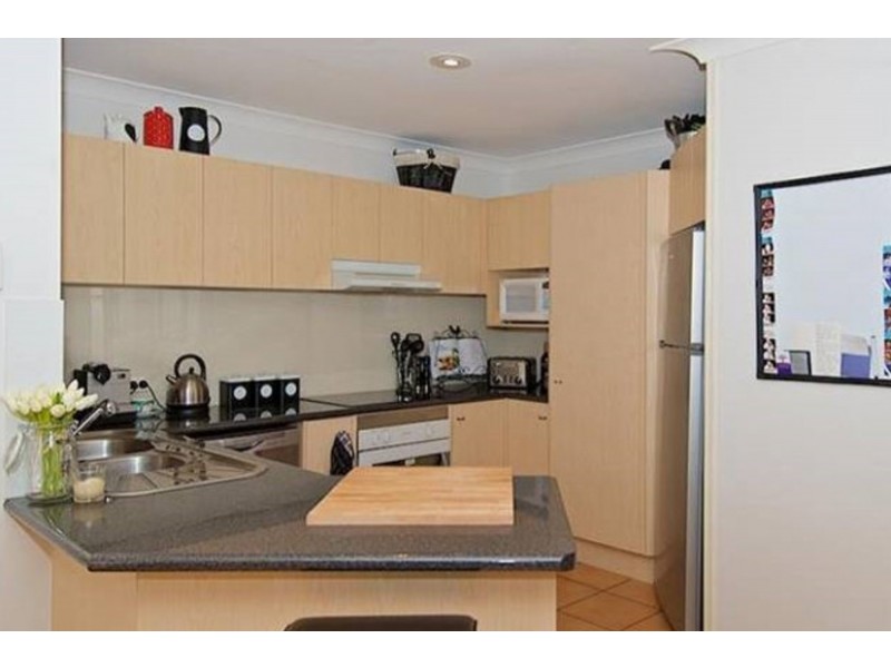 11 Harrow Place, Arundel QLD 4214