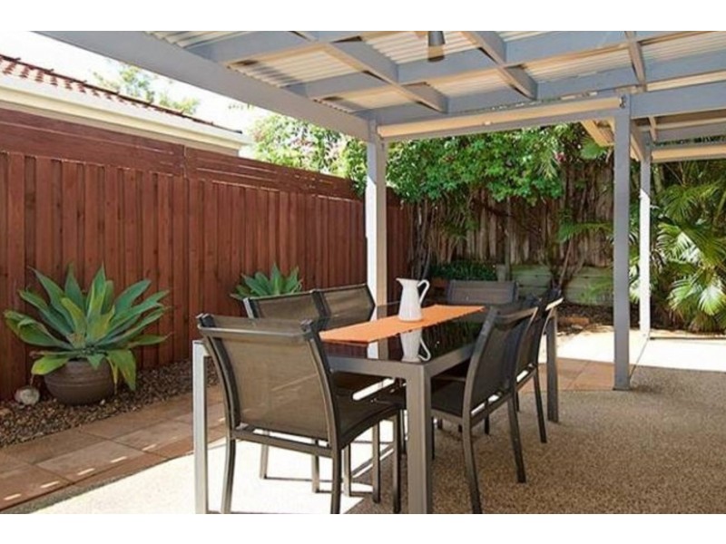 11 Harrow Place, Arundel QLD 4214