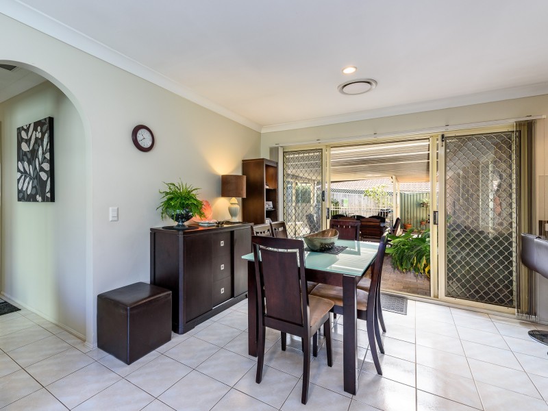 48 Clubhouse Drive, Arundel QLD 4214