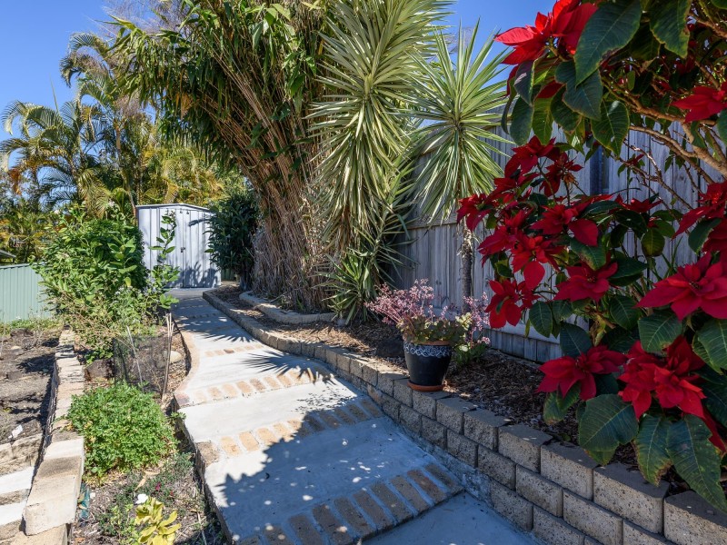 48 Clubhouse Drive, Arundel QLD 4214