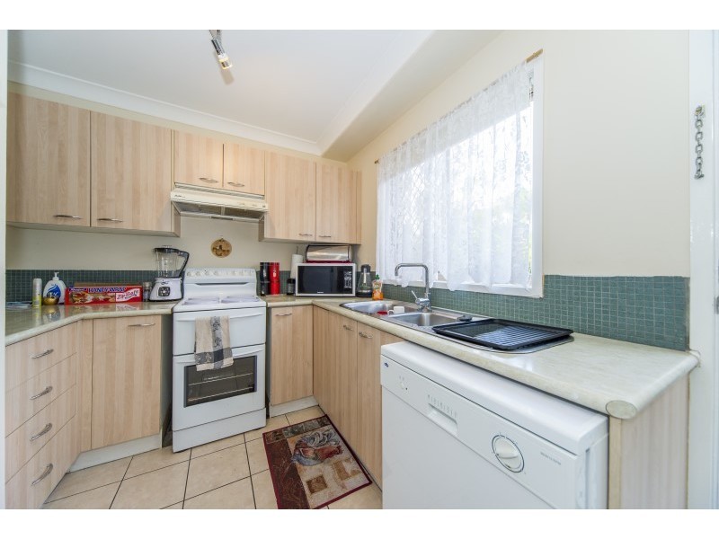 26/21 Usher Avenue, Labrador QLD 4215