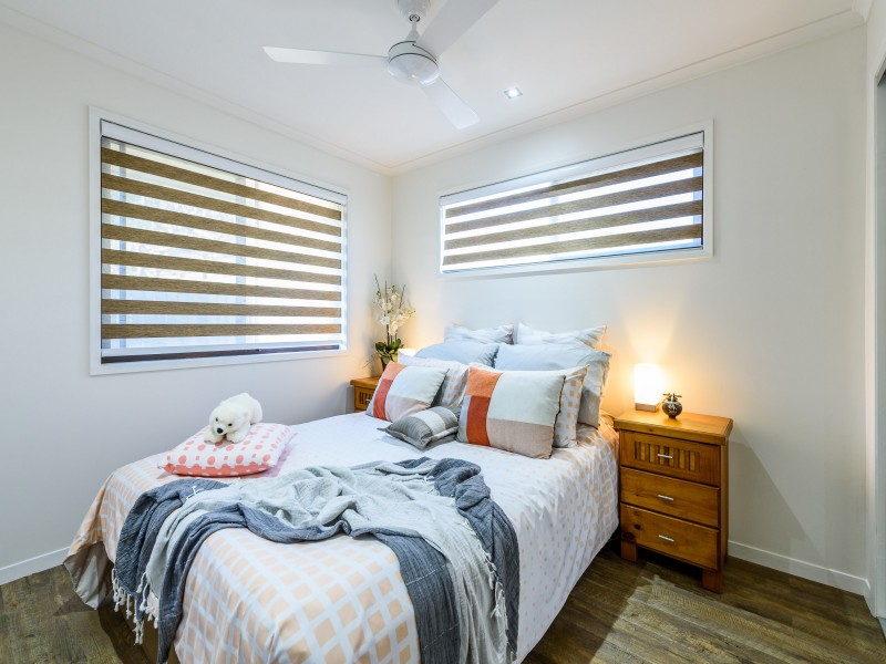 2/13 Jean Street, Labrador QLD 4215