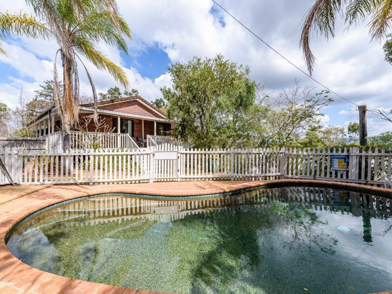 41 Uplands Drive, Parkwood QLD 4214