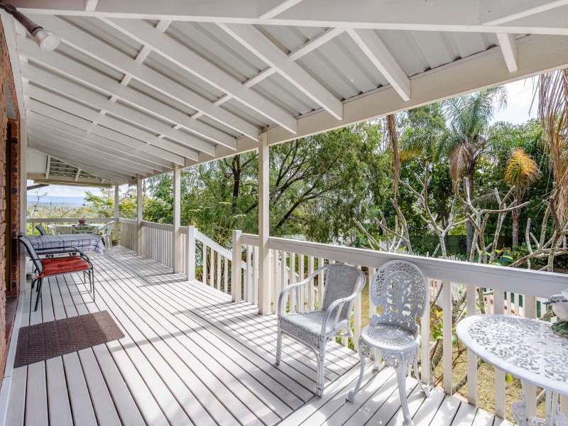 41 Uplands Drive, Parkwood QLD 4214