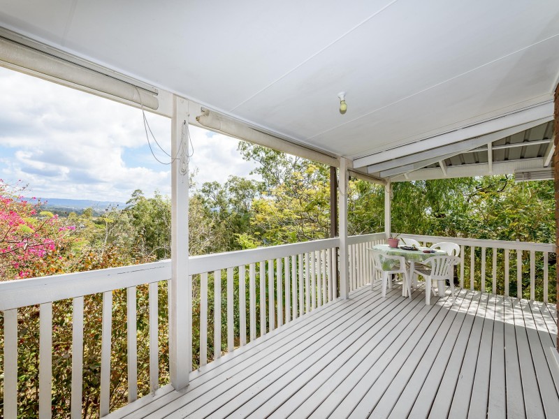 41 Uplands Drive, Parkwood QLD 4214