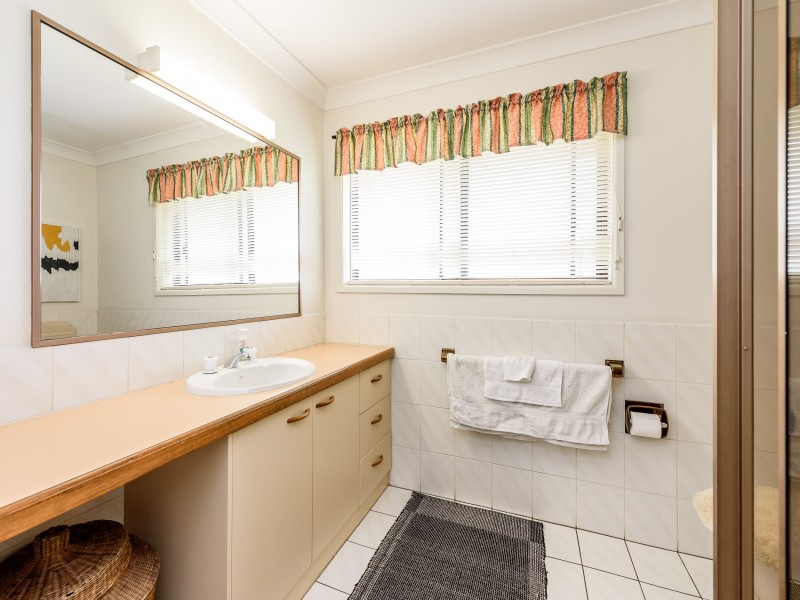 41 Uplands Drive, Parkwood QLD 4214