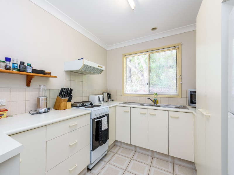 41 Uplands Drive, Parkwood QLD 4214