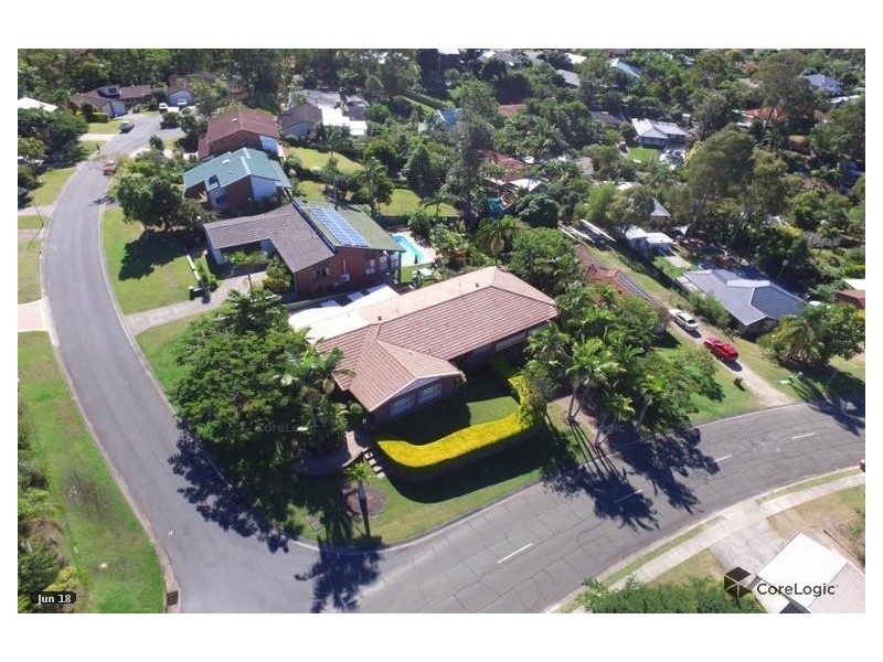 1 Leura Place, Helensvale QLD 4212