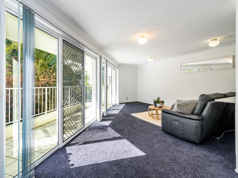 10/444 Marine Parade, Biggera Waters QLD 4216