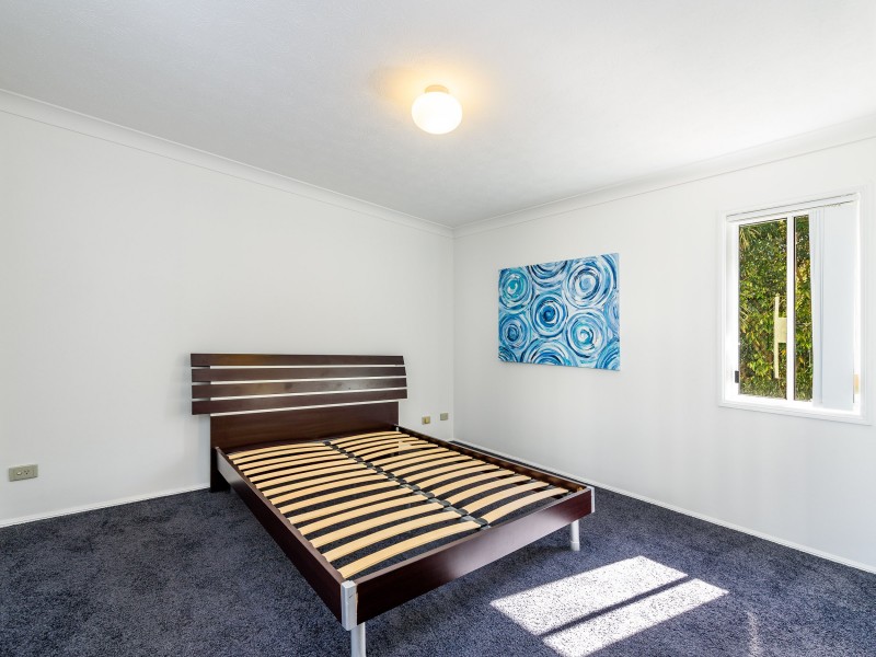 10/444 Marine Parade, Biggera Waters QLD 4216