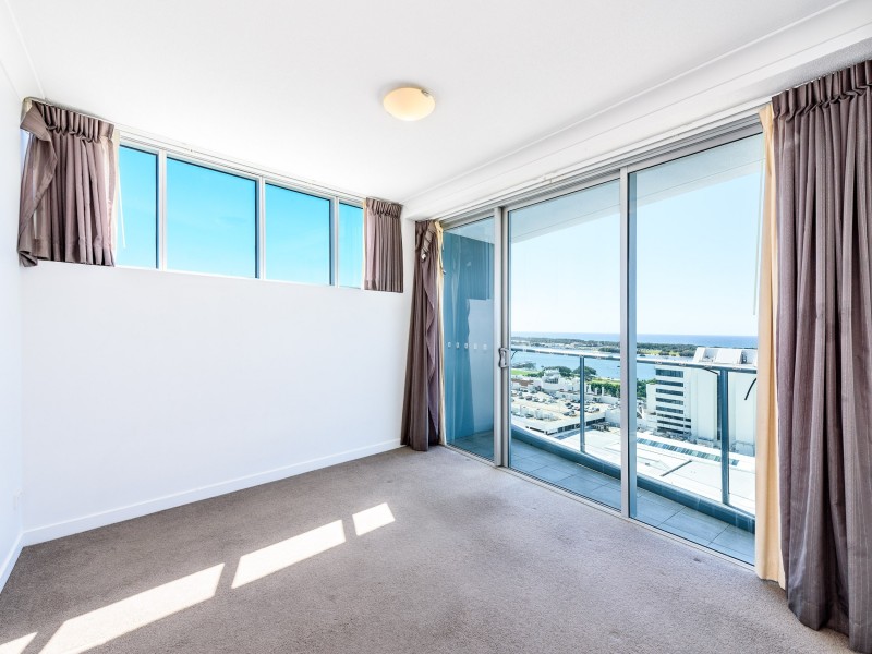 1154/56 Scarborough Street, Southport QLD 4215