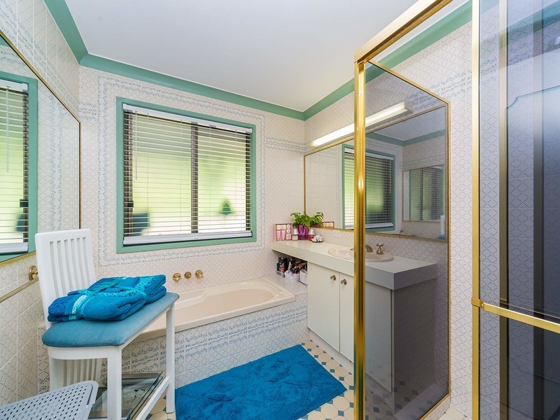 31 Helensvale Road, Helensvale QLD 4212