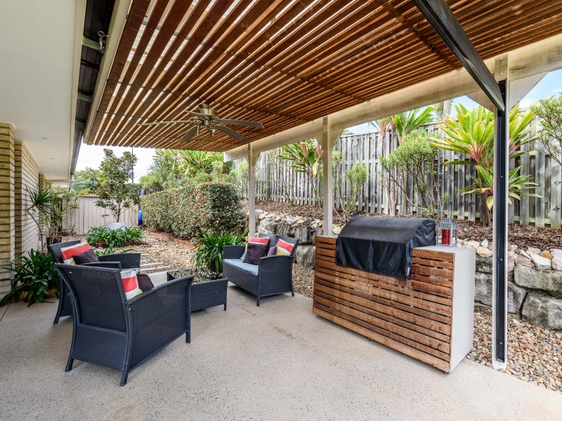 68 Harmsworth Road, Pacific Pines QLD 4211