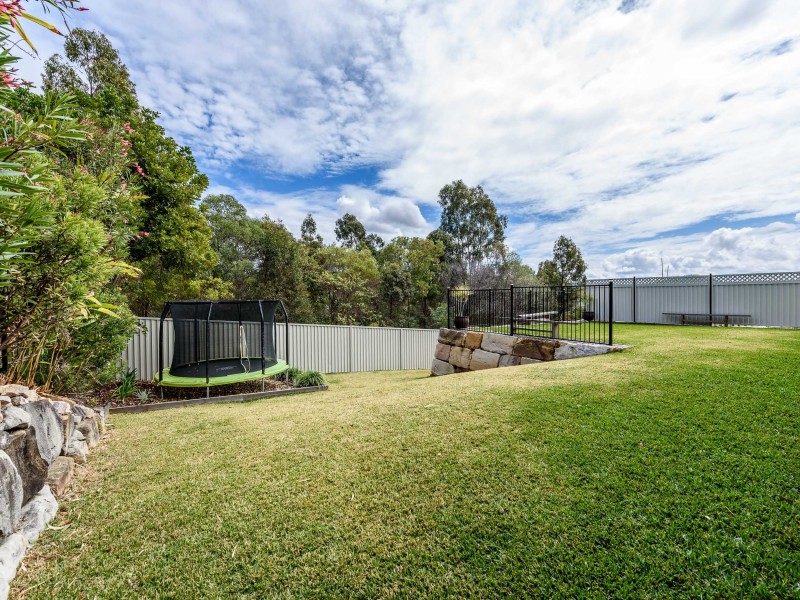 68 Harmsworth Road, Pacific Pines QLD 4211